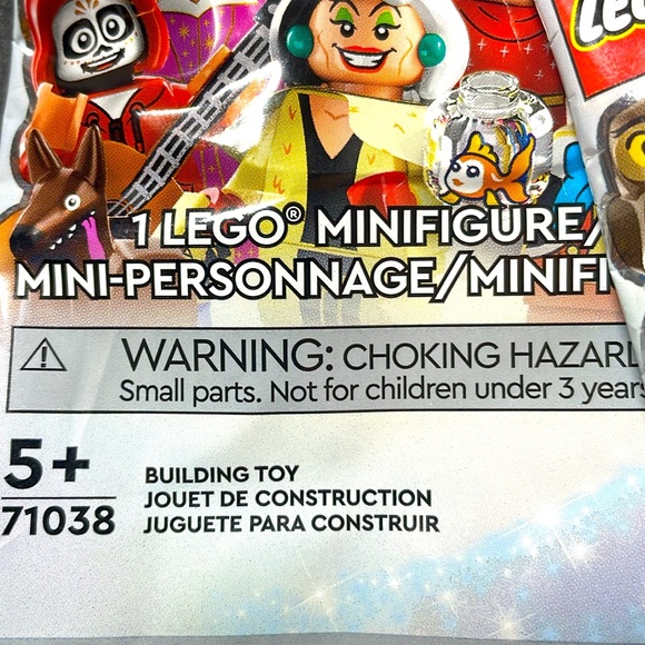 Lego Disney 100 Stitch - Picture 3 of 7